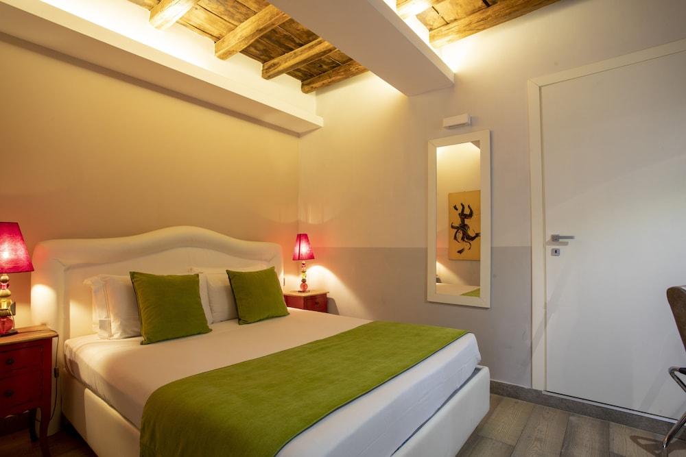 Casa de hóspedes Town House Spagna 2*