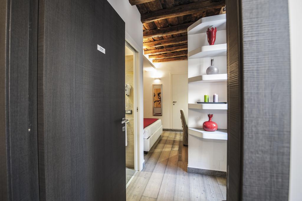 Town House Spagna 2*